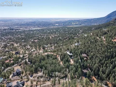 1296 Mica Ln, Colorado Springs, CO 80906