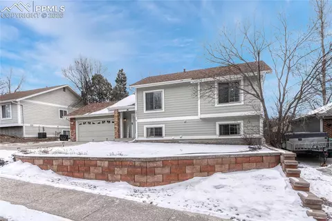 2935 Rolling Wood Loop, Colorado Springs, CO 80918
