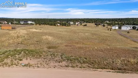10760 Sandlilly Ln, Peyton, CO 80831