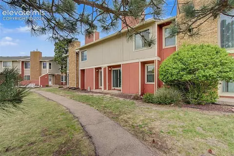 440 W Rockrimmon Blvd #C, Colorado Springs, CO 80919