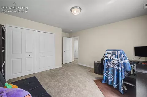 Bedroom - 10191 Keating Dr, Peyton, CO 80831 photo 5 of 6