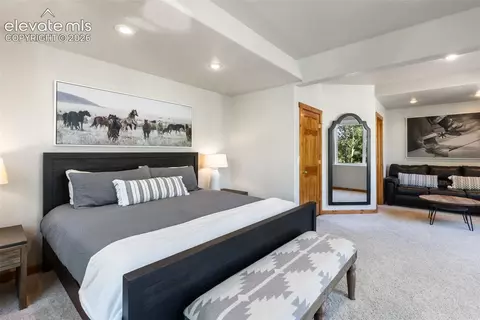 Bedroom - 117 Fluorite Ln, Divide, CO 80814 photo 8 of 11