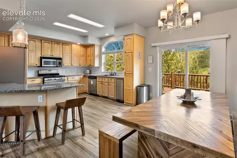Dining - 117 Fluorite Ln, Divide, CO 80814 photo 3 of 5