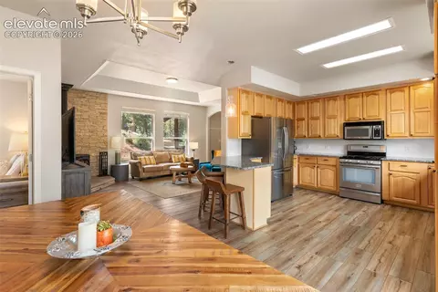 Kitchen - 117 Fluorite Ln, Divide, CO 80814 photo 1 of 2