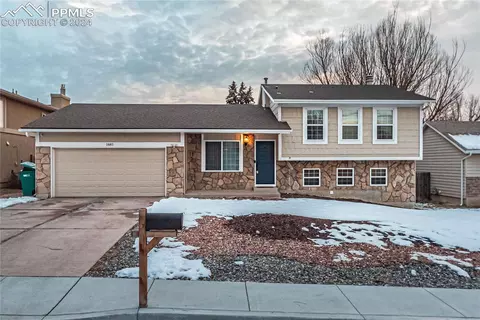 1885 Independence Dr, Colorado Springs, CO 80920