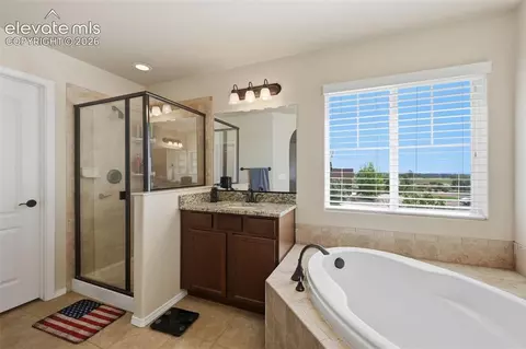 Bath - 12148 Eagle Crest Ct, Peyton, CO 80831 photo 3 of 5