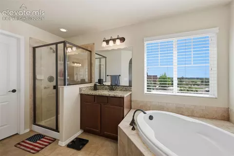 Bath - 12148 Eagle Crest Ct, Peyton, CO 80831 photo 2 of 4