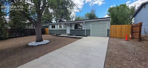 4550 London Ln, Colorado Springs, CO 80916
