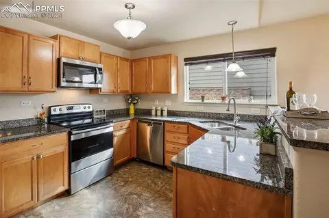 Kitchen - 13050 Devils Thumb Pl, Peyton, CO 80831 photo 1 of 3