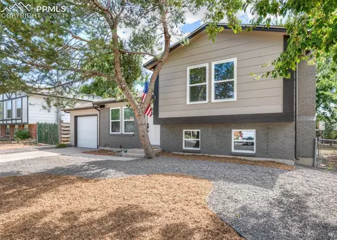 4045 Jet Wing Pl, Colorado Springs, CO 80916