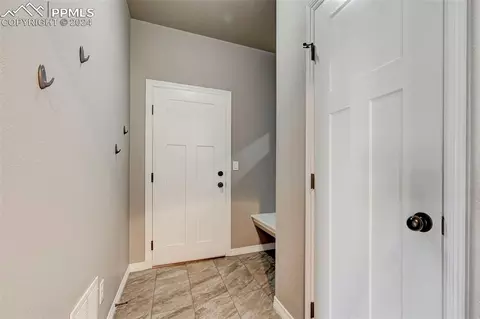 10265 Boulder Ridge Dr, Peyton, CO 80831 photo 11