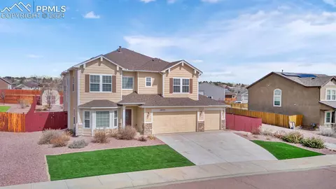 10775 Mcgahan Dr, Fountain, CO 80817
