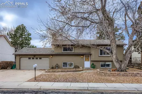 3219 Red Onion Cir, Colorado Springs, CO 80918