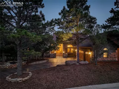 1985 Oak Hills Dr, Colorado Springs, CO 80919