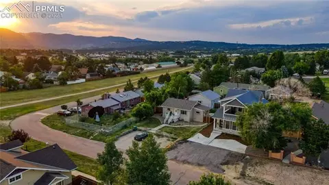 329 4th St, Monument, CO 80132 photo 3