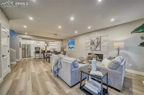 329 4th St, Monument, CO 80132 photo 10