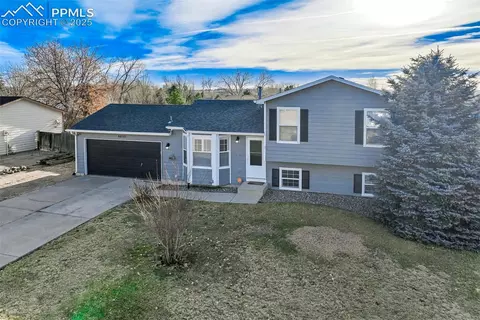 6655 Weeping Willow Dr, Colorado Springs, CO 80925