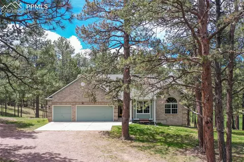 8375 Kirk Dr, Colorado Springs, CO 80908