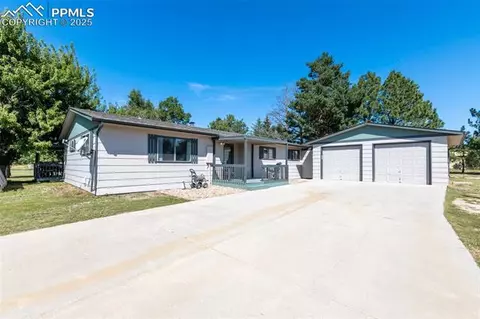 6010 Curtis Rd, Peyton, CO 80831 photo 2