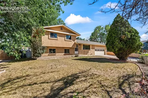 4025 N Carefree Cir, Colorado Springs, CO 80917