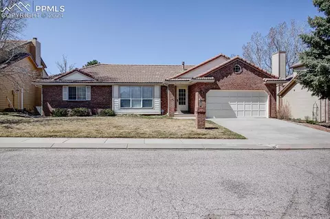 5630 E Wells Fargo Dr, Colorado Springs, CO 80918