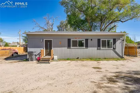 1512 Stone Ave, Pueblo, CO 81004