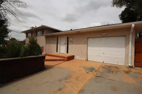 1506 N Murray Blvd, Colorado Springs, CO 80915