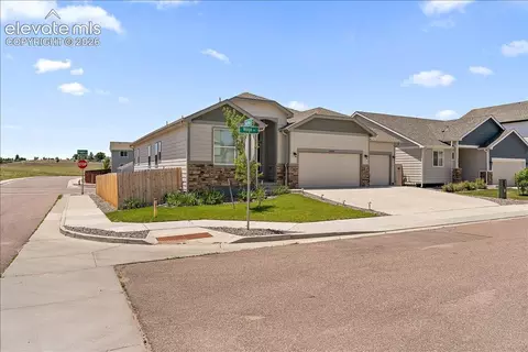 6886 Volga Dr, Colorado Springs, CO 80925