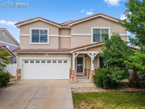 7818 Lantern Ln, Fountain, CO 80817