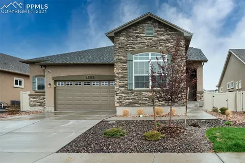 10023 Mount Princeton Dr, Peyton, CO 80831 photo 1