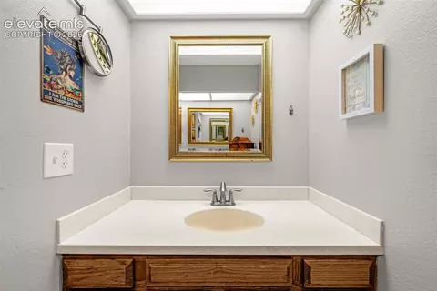 Bath - 11966 E Maple Ave, Aurora, CO 80012 photo 1 of 5