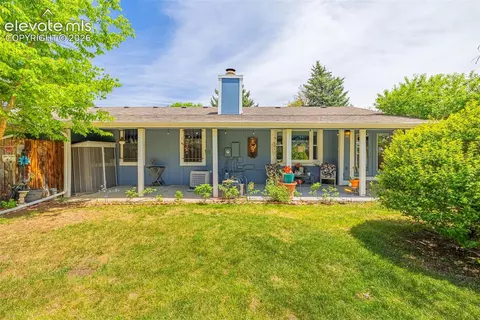 Exterior - 11966 E Maple Ave, Aurora, CO 80012 photo 4 of 5