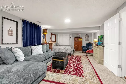 Bedroom - 11966 E Maple Ave, Aurora, CO 80012 photo 5 of 5