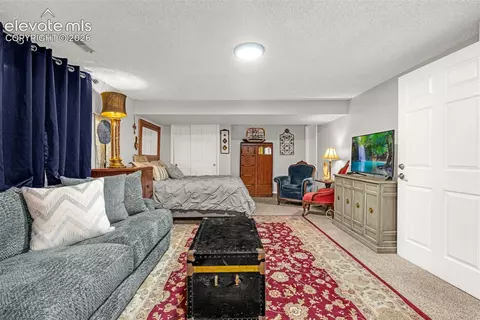 Bedroom - 11966 E Maple Ave, Aurora, CO 80012 photo 4 of 5