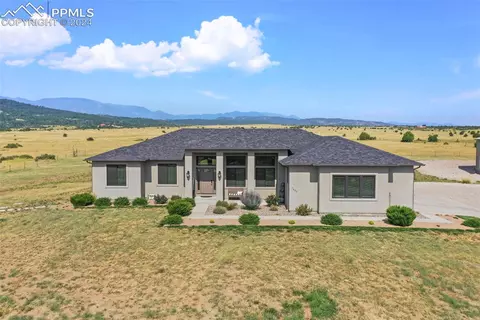 7420 Lago Vistas Blvd, Colorado City, CO 81019