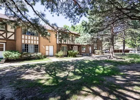 3864 Constitution Ave, Colorado Springs, CO 80909
