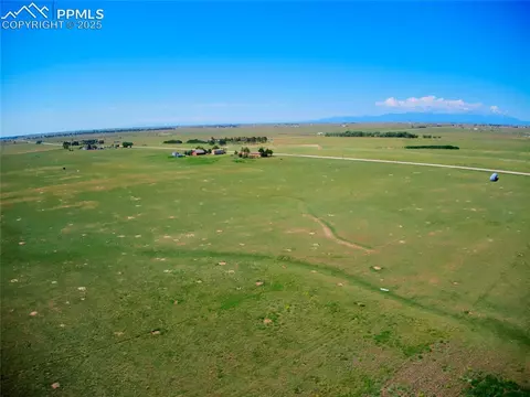 22945 Farmhouse Ct, Calhan, CO 80808