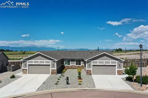 6604 Watusi Rd, Peyton, CO 80831 photo 2