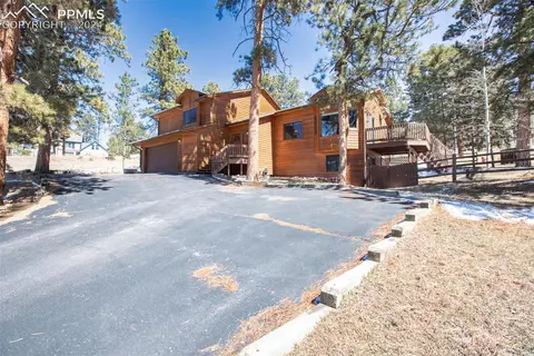 719 Fox Hill Ct, Woodland Park, CO 80863