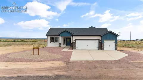 280 S Meriweather Dr, Pueblo West, CO 81007
