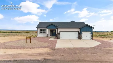 280 S Meriweather Dr, Pueblo West, CO 81007