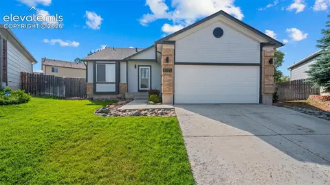2515 Richmond Dr, Colorado Springs, CO 80922