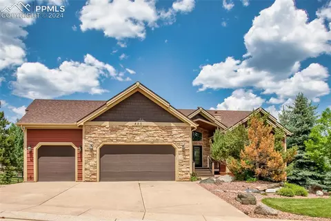 450 Black Bear Trl, Woodland Park, CO 80863