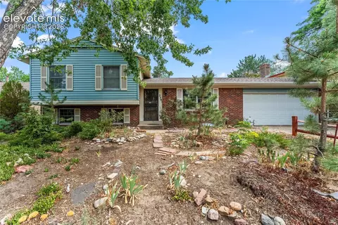 2591 S Eagle Cir, Aurora, CO 80014