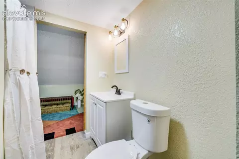 Bath - 431 E 2nd St, Florence, CO 81226 photo 5 of 5