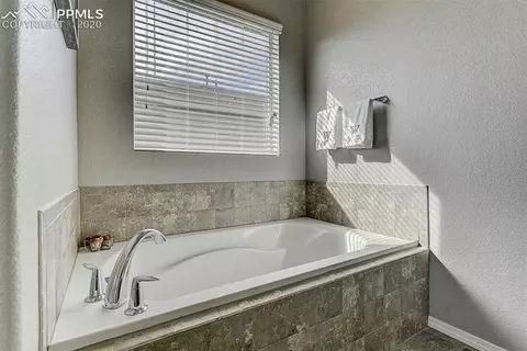 12697 Culebra Peak Dr, Peyton, CO 80831 photo 21