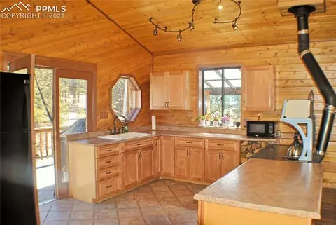 262 338 Post Rd, Guffey, CO 80820 photo 6