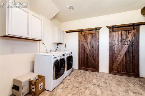 21179 Comanche Creek Dr, Elbert, CO 80106 photo 24