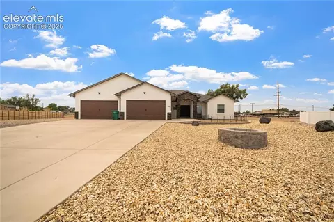 1075 Peaceful Ct, Pueblo, CO 81006