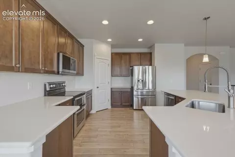 7219 Issaquah Dr, Colorado Springs, CO 80923